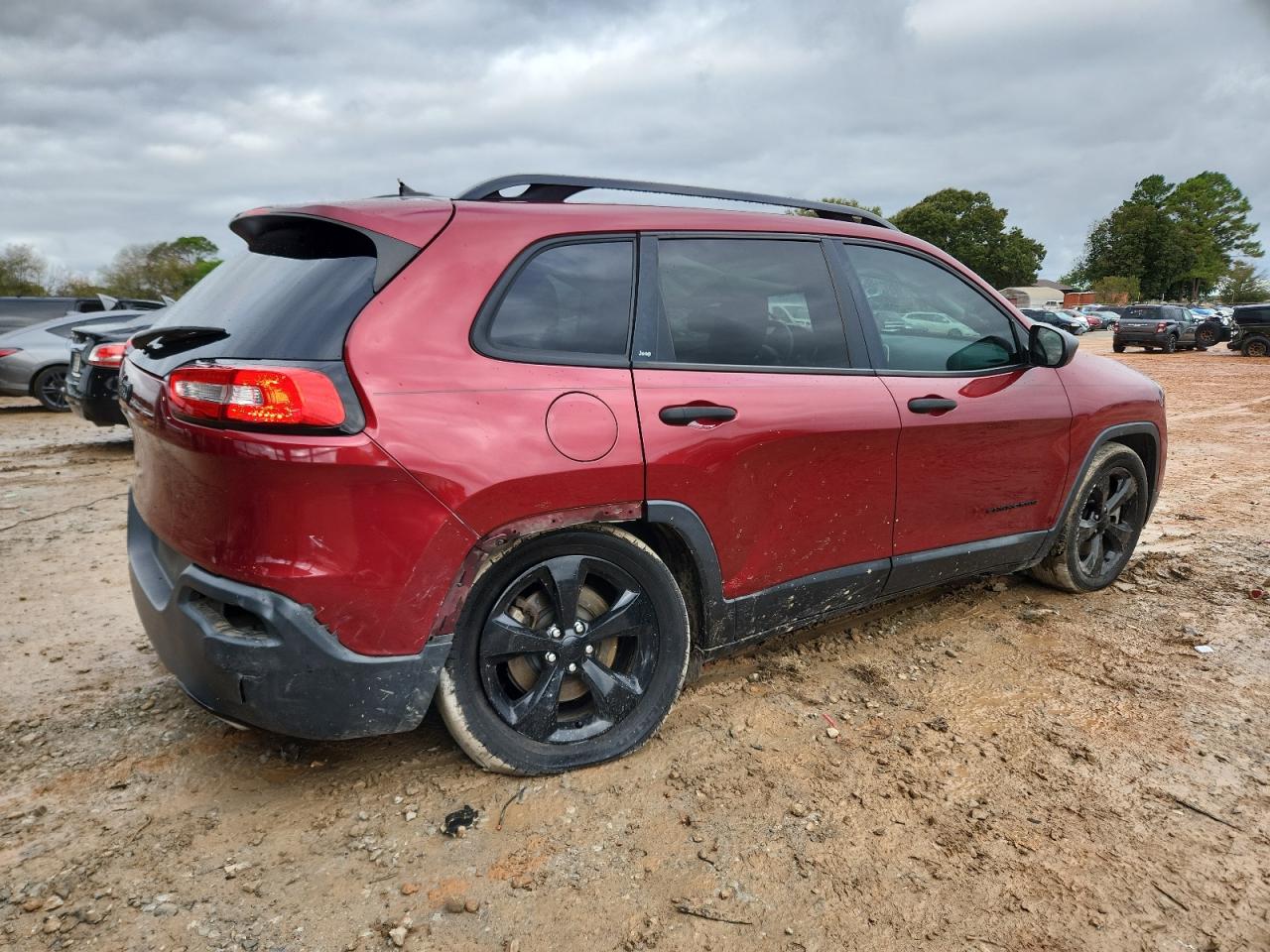 Jeep Grand Cherokee Sport Image 3