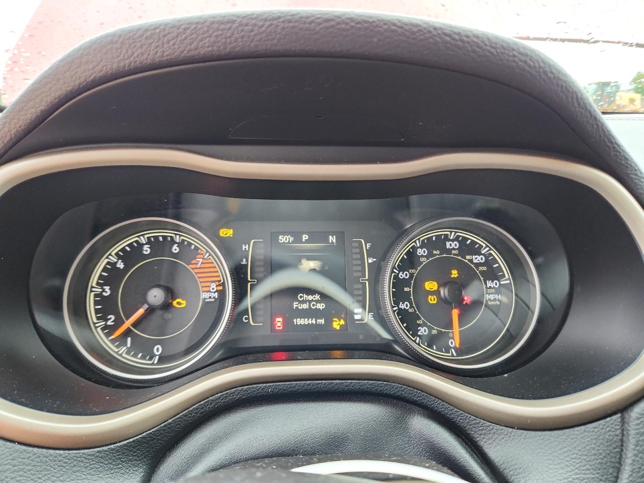 Jeep Grand Cherokee Sport Image 7