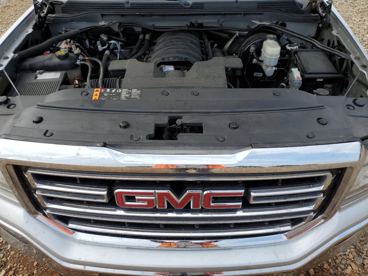 GMC Sierra K1500 Sle Image 11