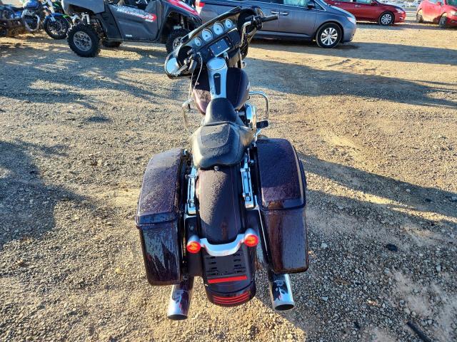 Harley-Davidson Fl Street Glide Special Image 10