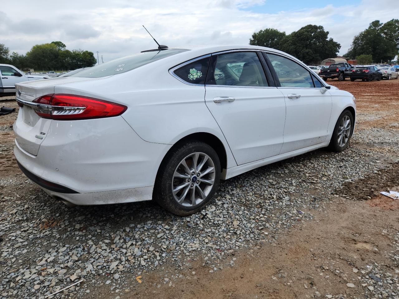Ford Fusion Se Image 5