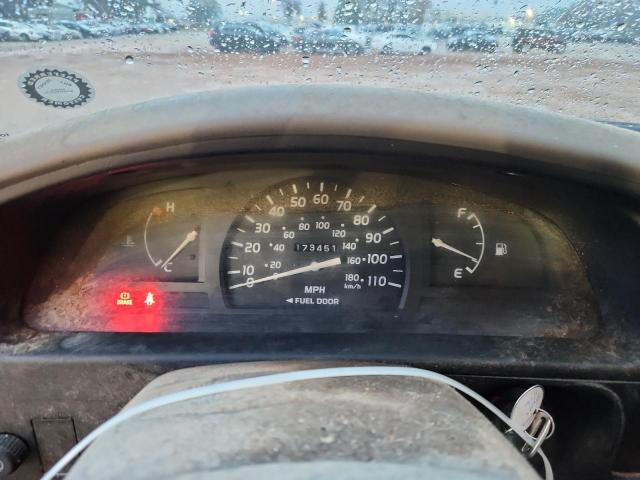 Toyota Tacoma Image 6