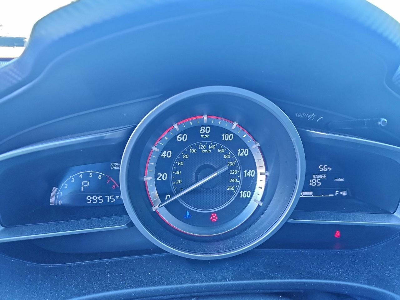 Mazda 3 Grand Touring Image 8