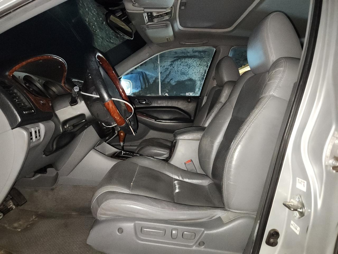 Acura MDX Touring Image 10