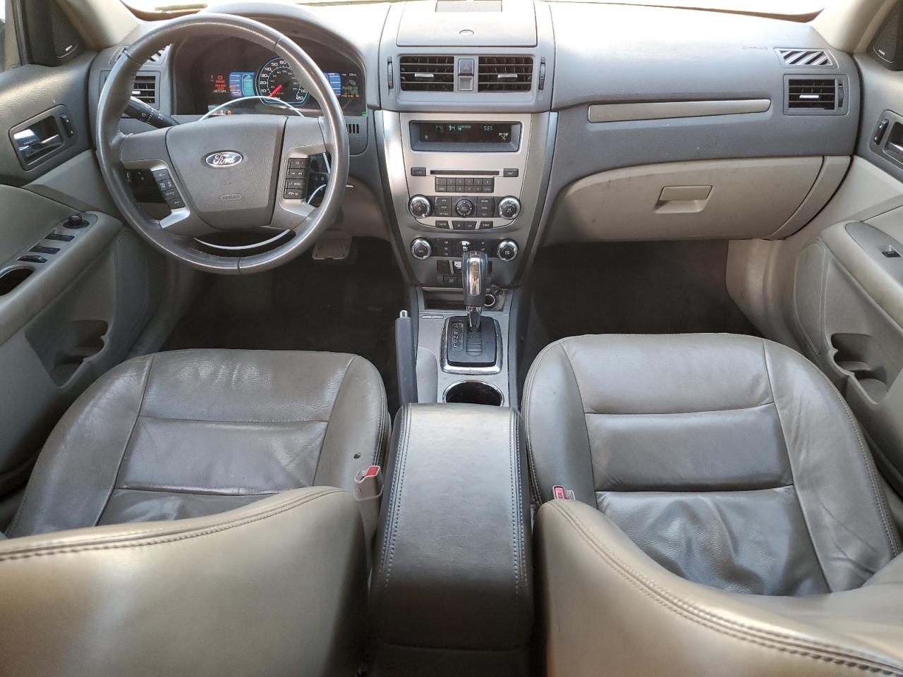 Ford Fusion Hybrid Image 6