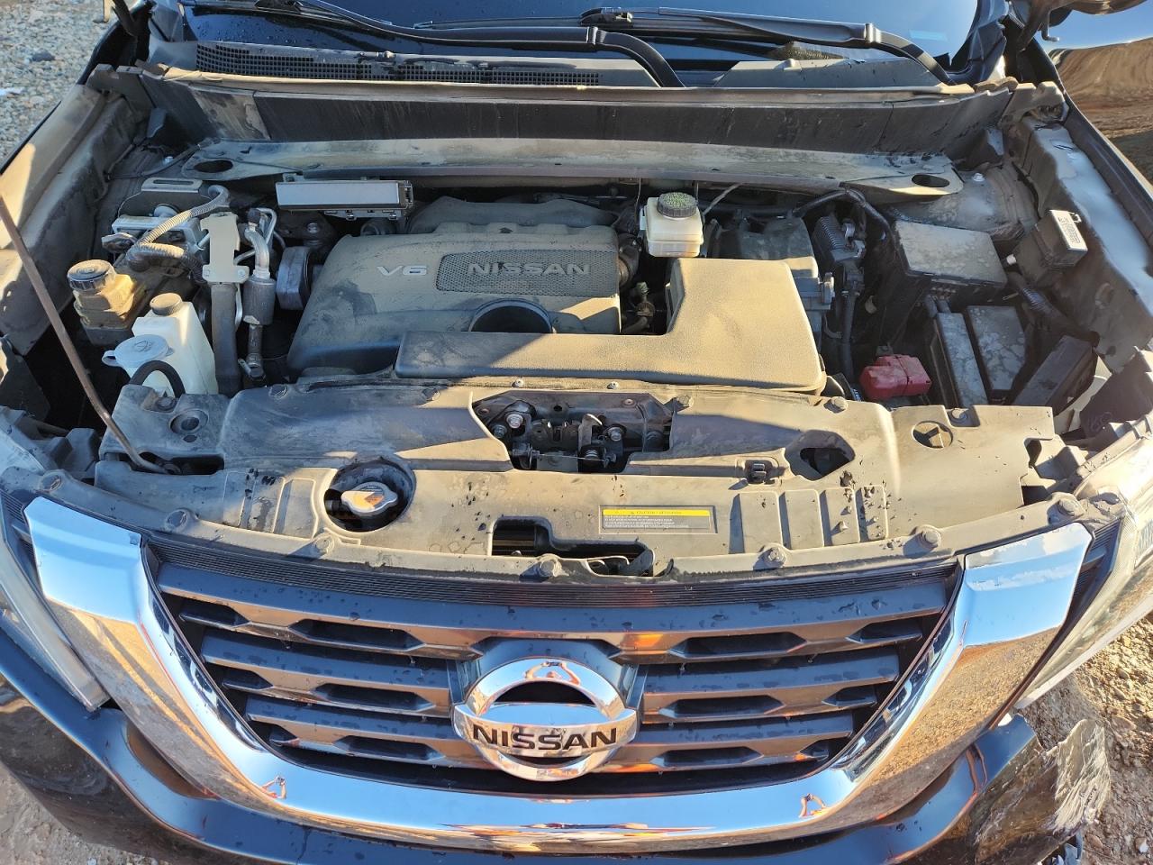 Nissan Pathfinder S Image 12