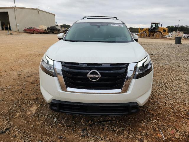 Nissan Pathfinder Sv Image 5