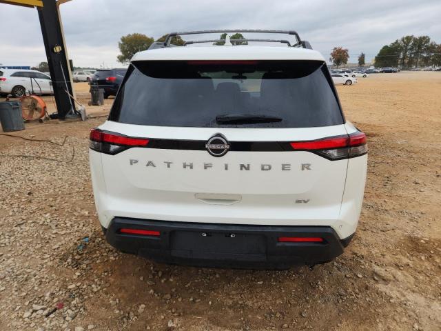 Nissan Pathfinder Sv Image 4