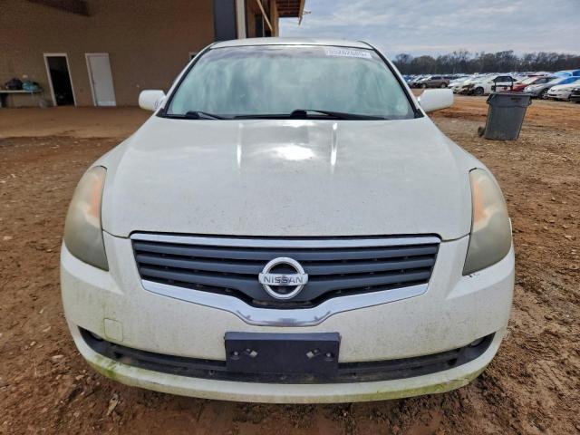 Nissan Altima 2.5 Image 5
