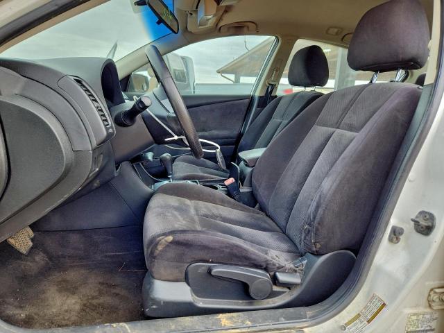 Nissan Altima 2.5 Image 10