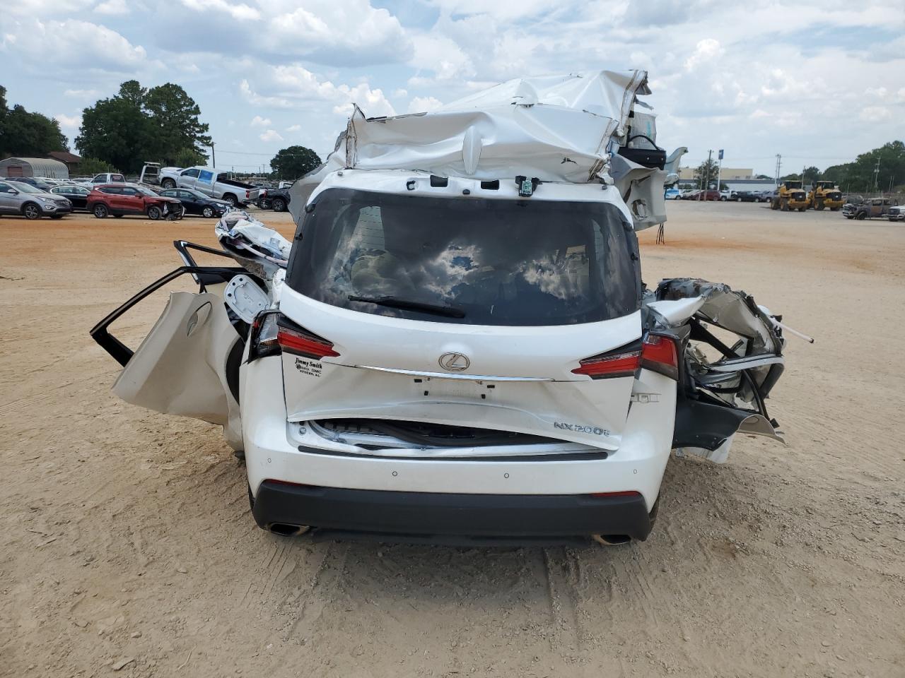 Lexus NX 200t Base Image 5