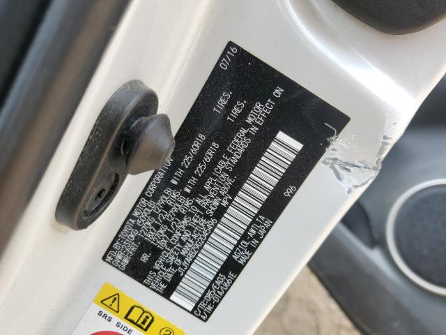 Lexus NX 200t Base Image 12