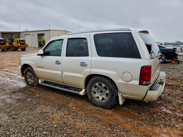 Cadillac Escalade Luxury Image 3