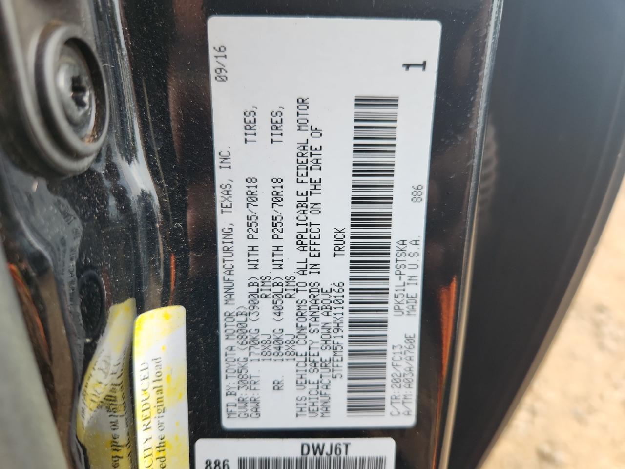 Toyota Tundra Crewmax Sr5 Image 7