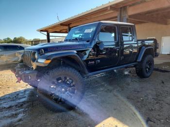  Salvage Jeep Gladiator
