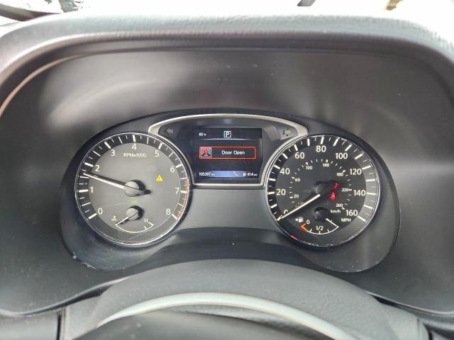 Nissan Pathfinder S Image 6