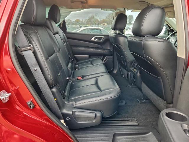 Nissan Pathfinder S Image 7