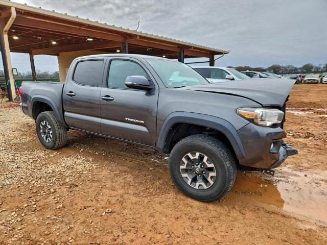 Toyota Tacoma Double Cab Image 5