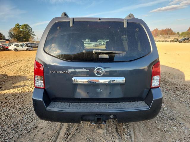 Nissan Pathfinder S Image 9