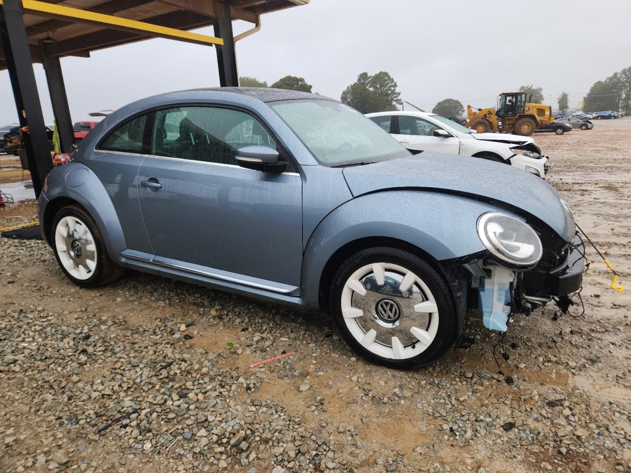 Volkswagen Beetle S Image 6