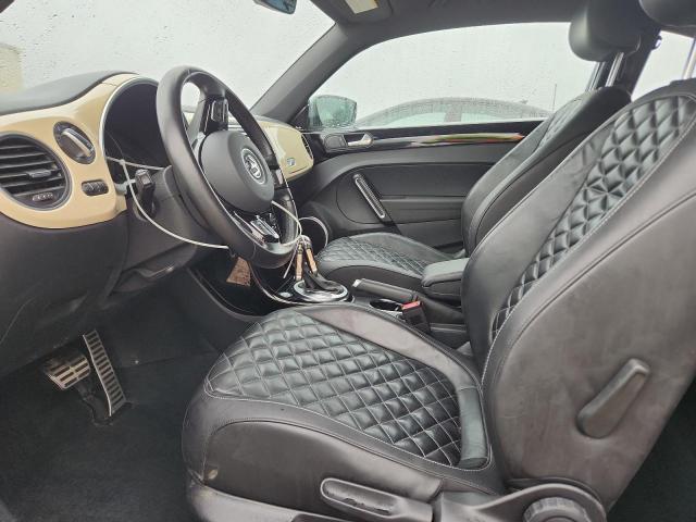 Volkswagen Beetle S Image 4