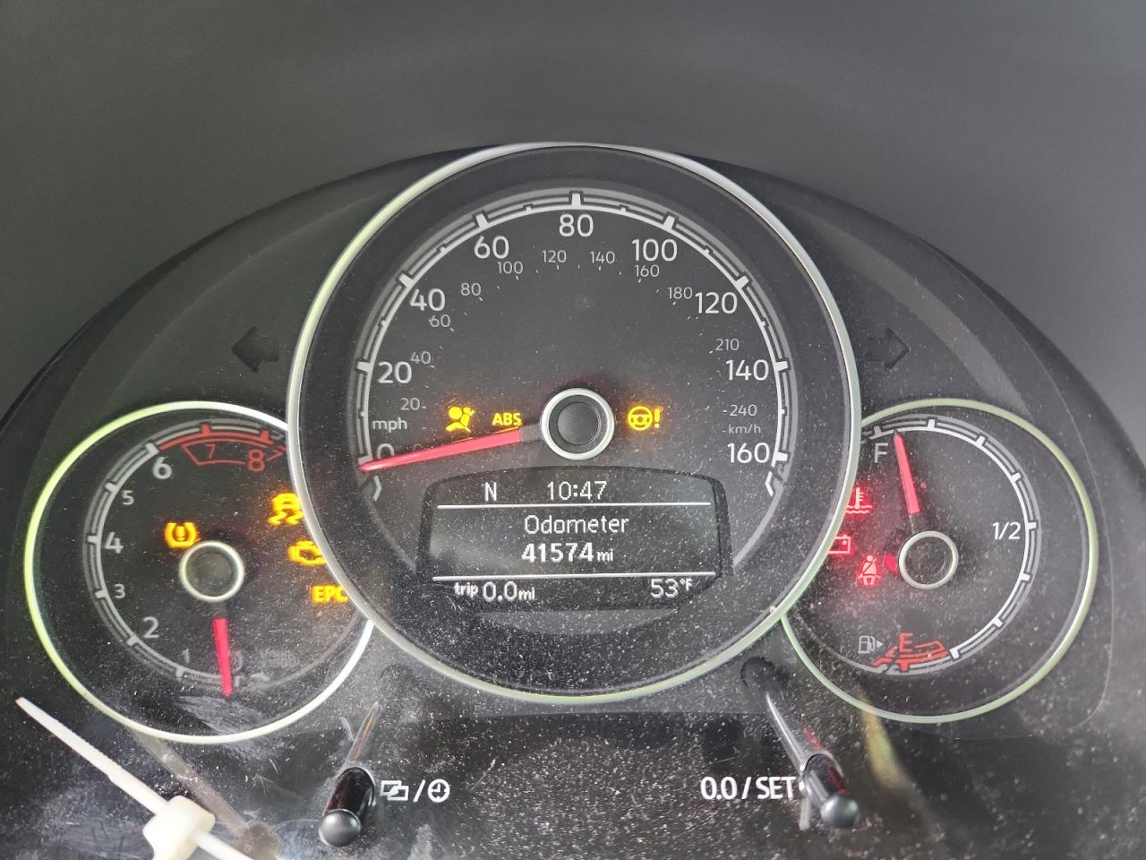 Volkswagen Beetle S Image 10