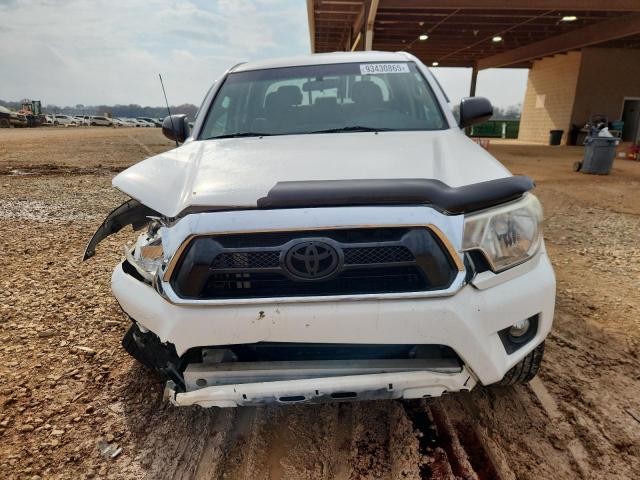 Toyota Tacoma Double Cab Prerunner Image 3