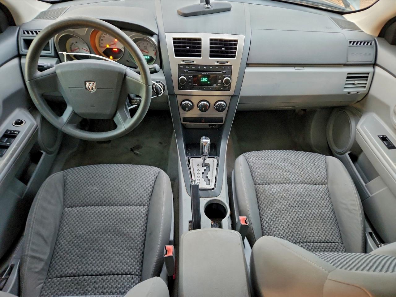 Dodge Avenger Se Image 4