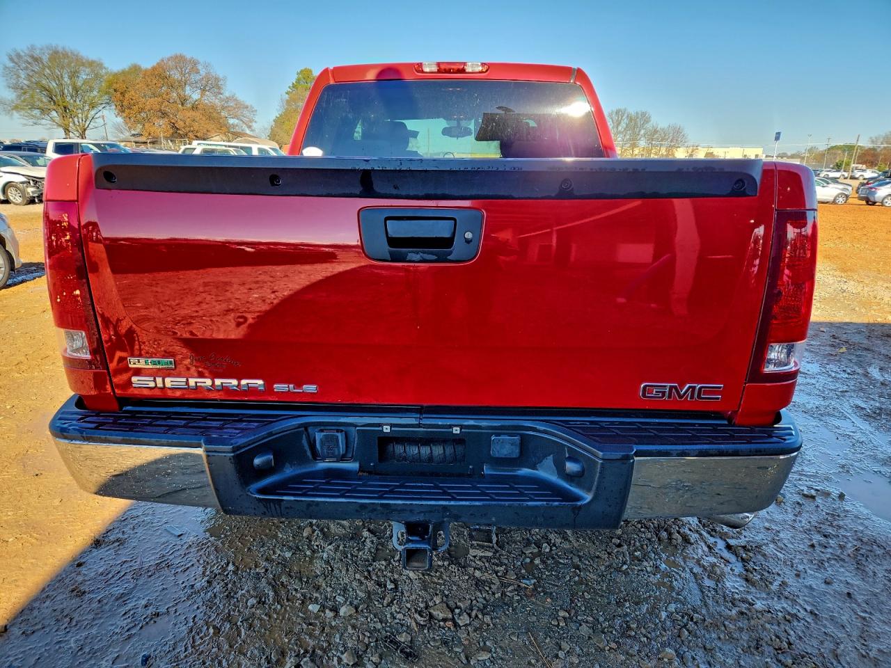 GMC Sierra C1500 Sle Image 3