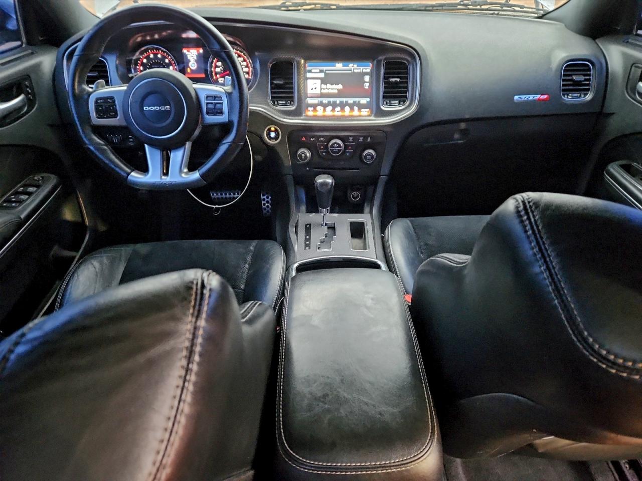 Dodge Charger Srt-8 Image 8