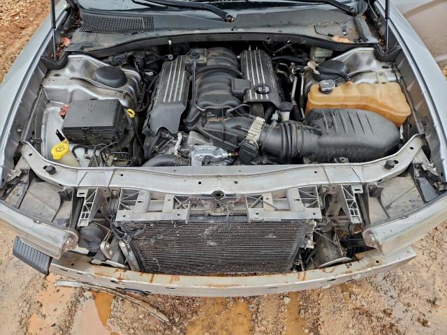 Dodge Charger Srt-8 Image 9