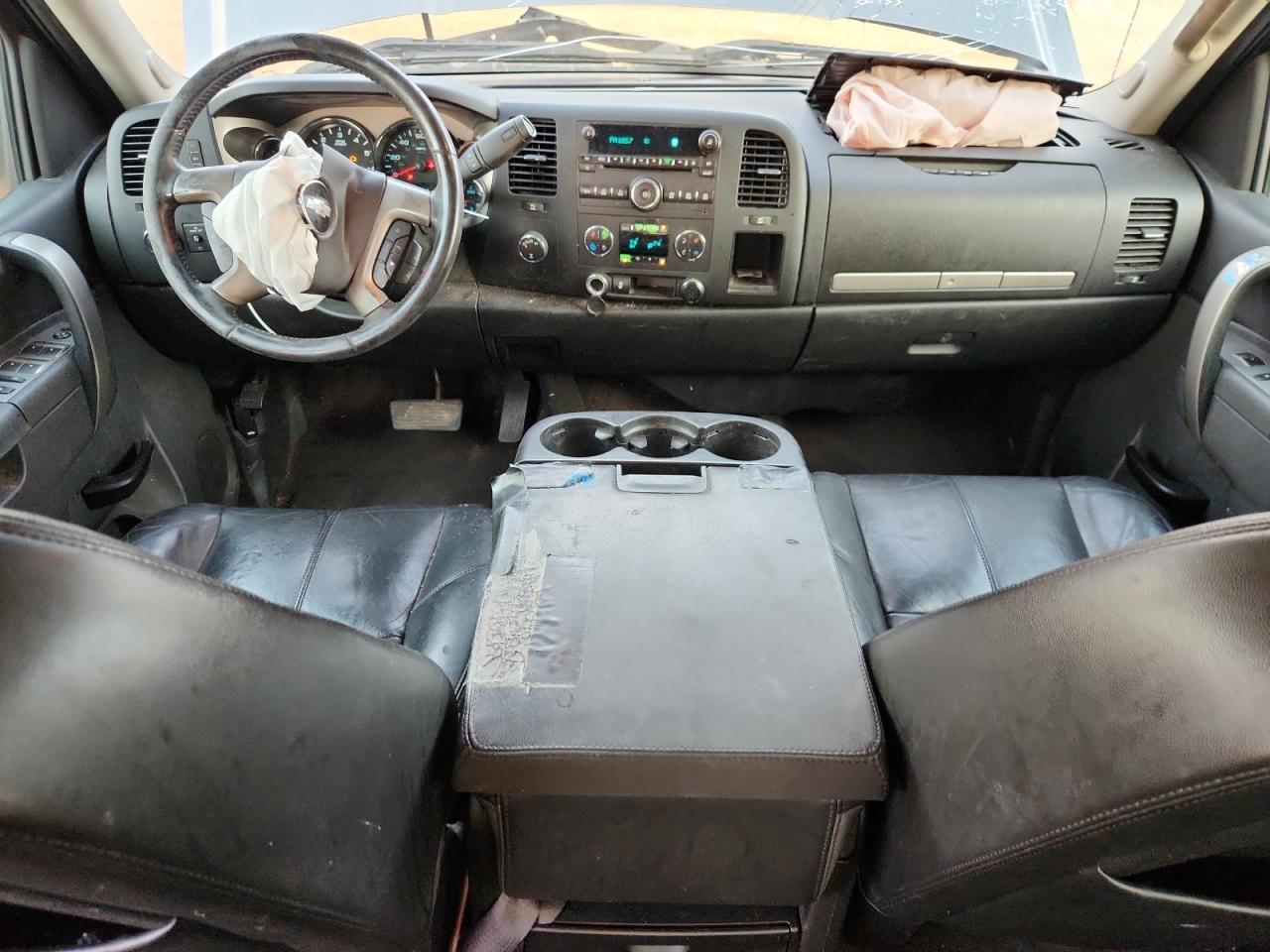 Chevrolet Silverado K1500 Lt Image 9