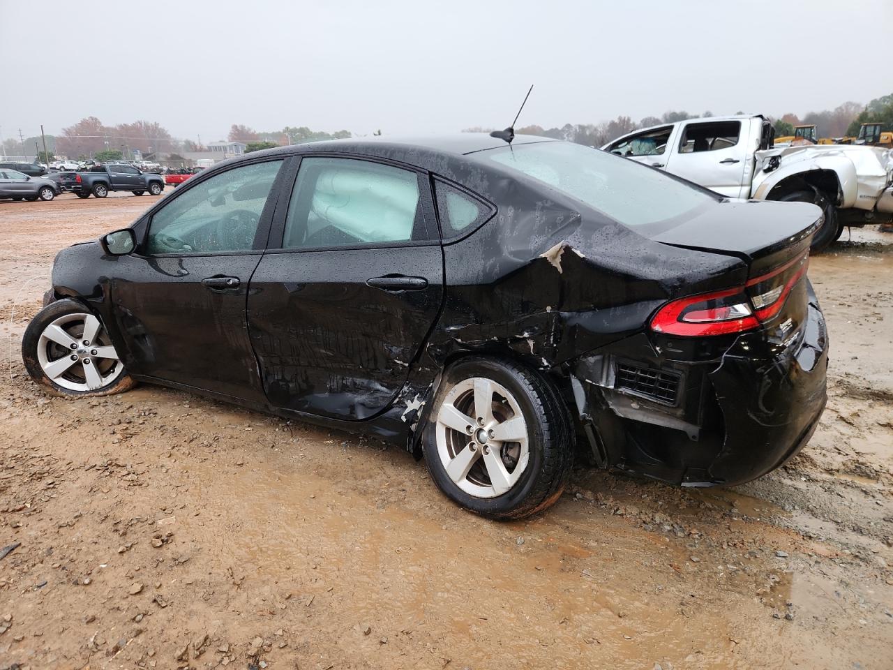 Dodge Dart Sxt Image 2