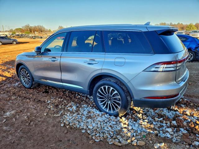 Lincoln Aviator Reserve Image 6
