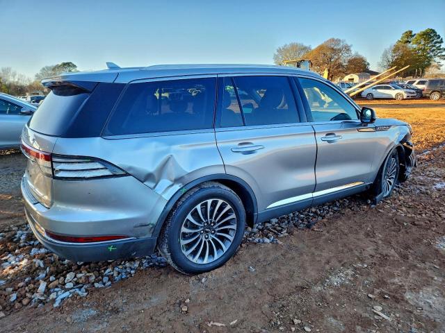 Lincoln Aviator Reserve Image 5