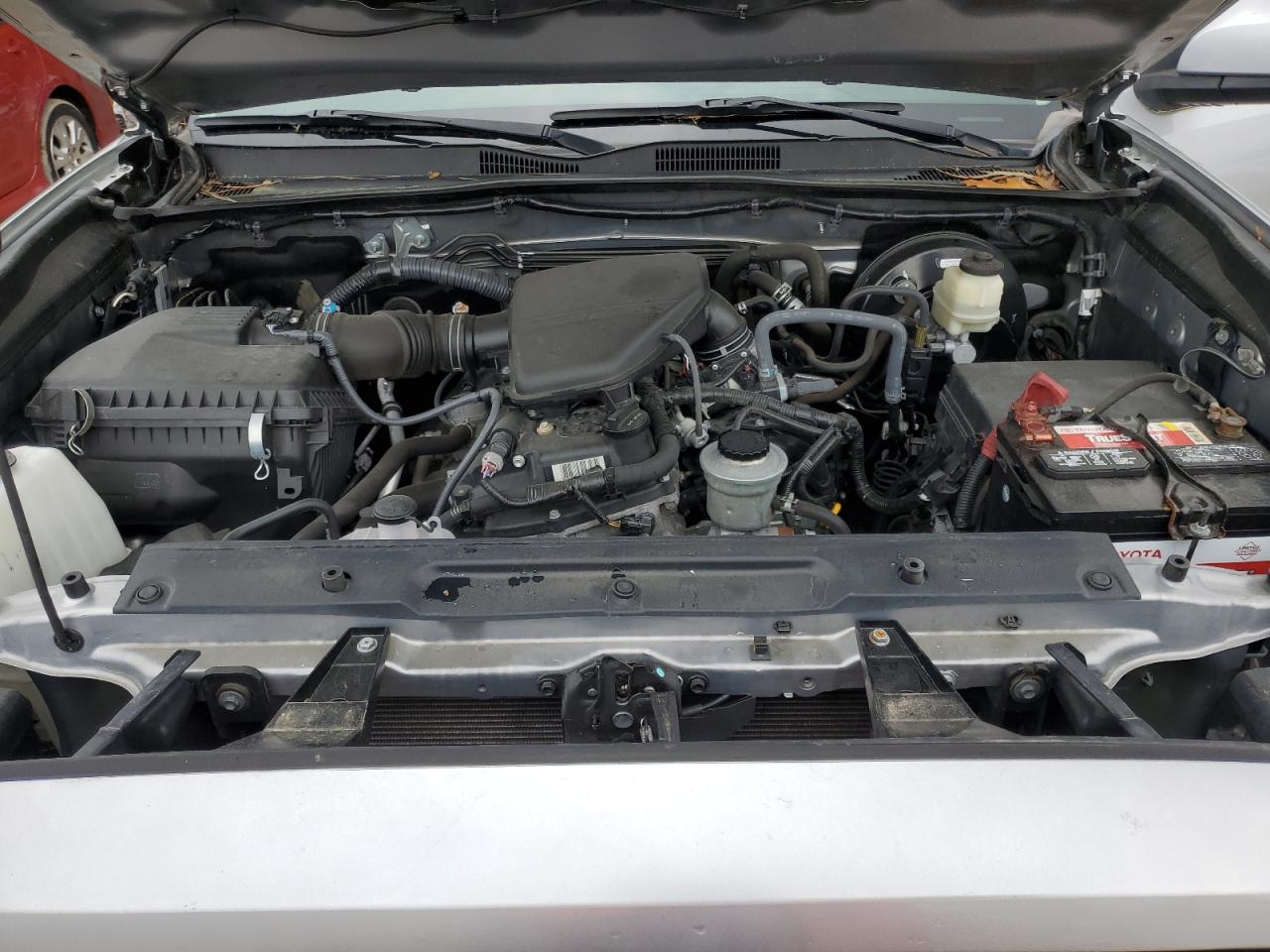 Toyota Tacoma Access Cab Image 8