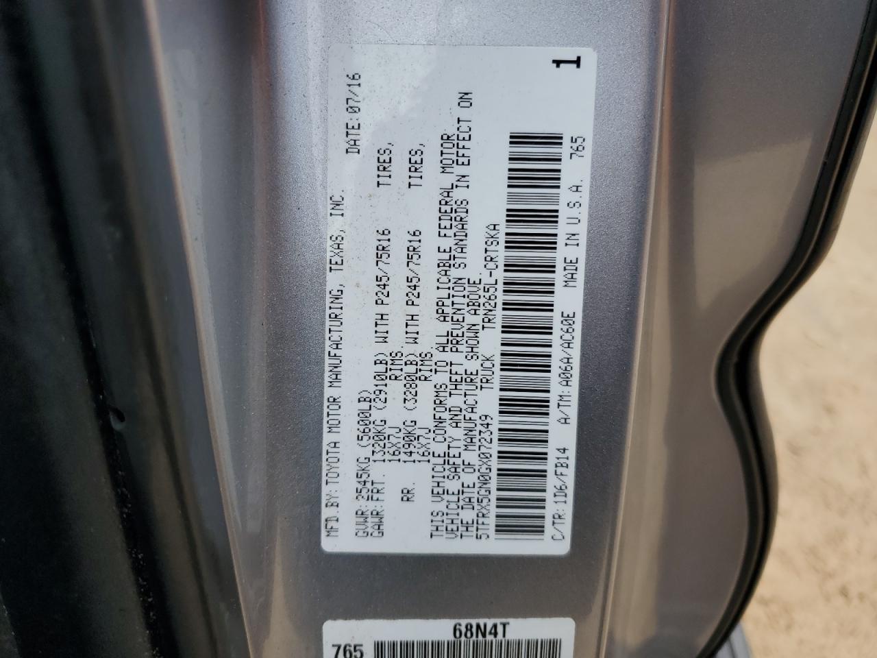 Toyota Tacoma Access Cab Image 10