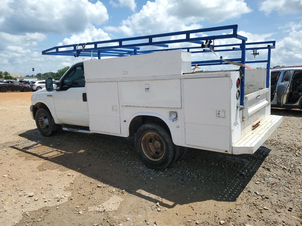 Ford F-350 Super Duty Image 5