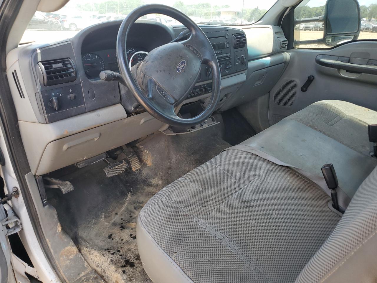 Ford F-350 Super Duty Image 10