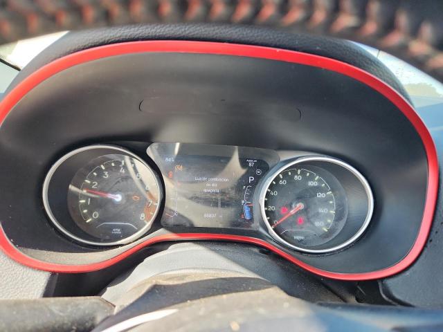 Jeep Compass Trailhawk Image 8