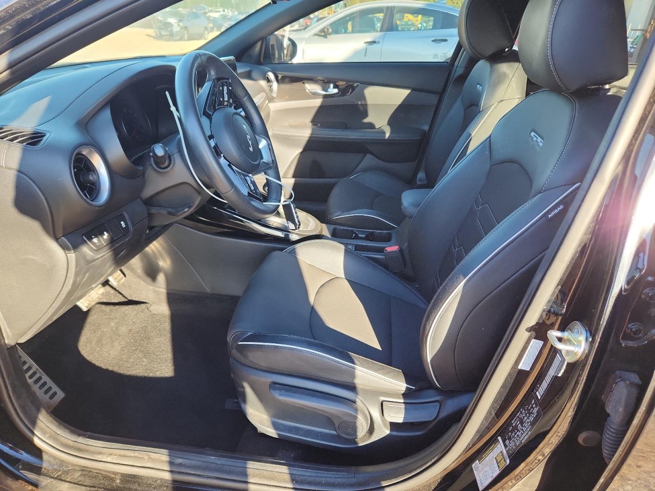 Kia Forte Gt Line Image 4