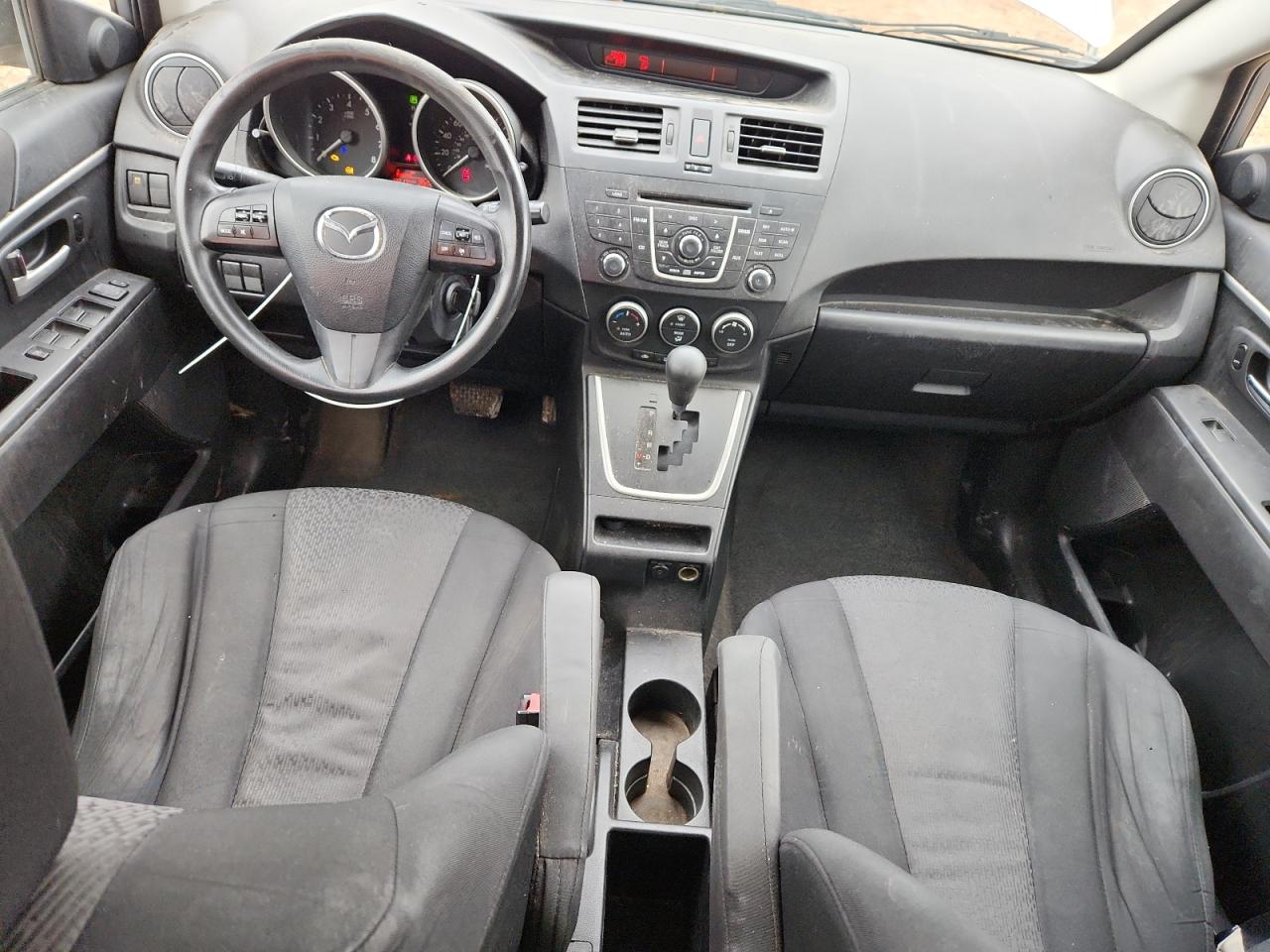 Mazda 5 Image 4