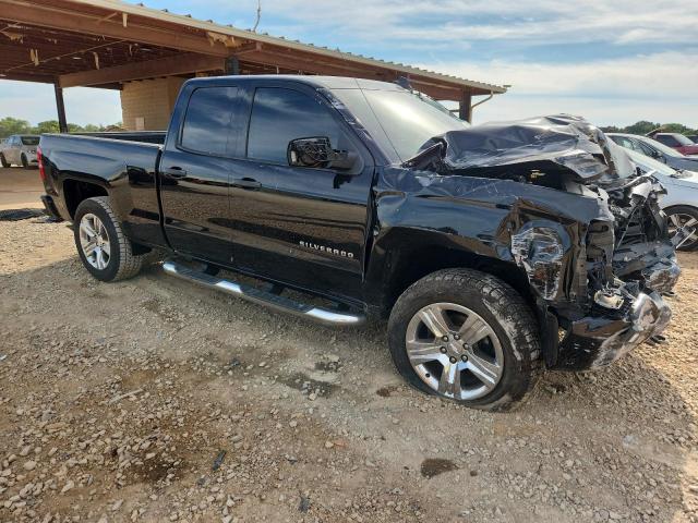 Chevrolet Silverado C1500 Custom Image 8