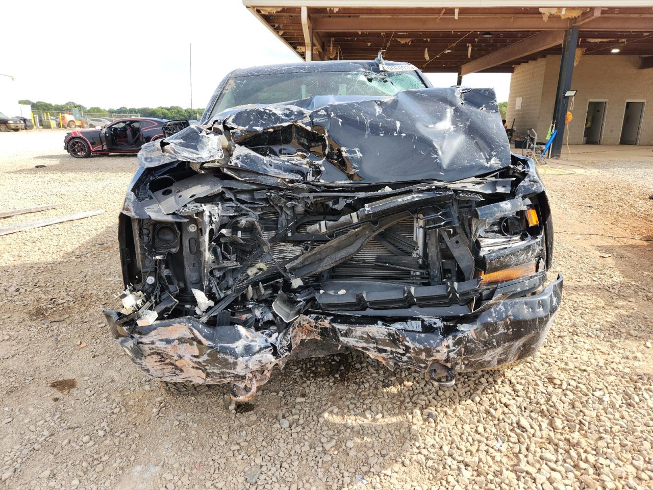 Chevrolet Silverado C1500 Custom Image 2