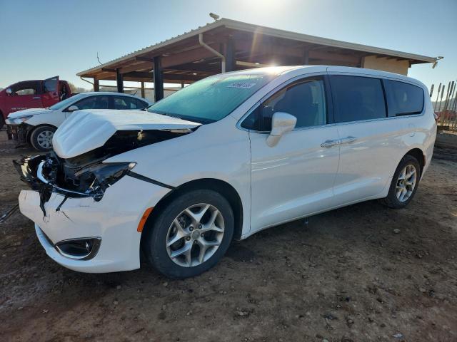  Salvage Chrysler Pacifica