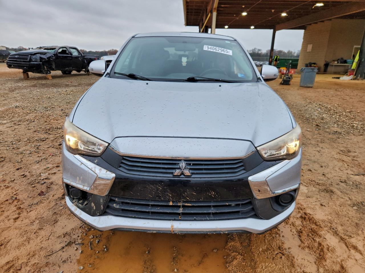 Mitsubishi Outlander Es Image 8