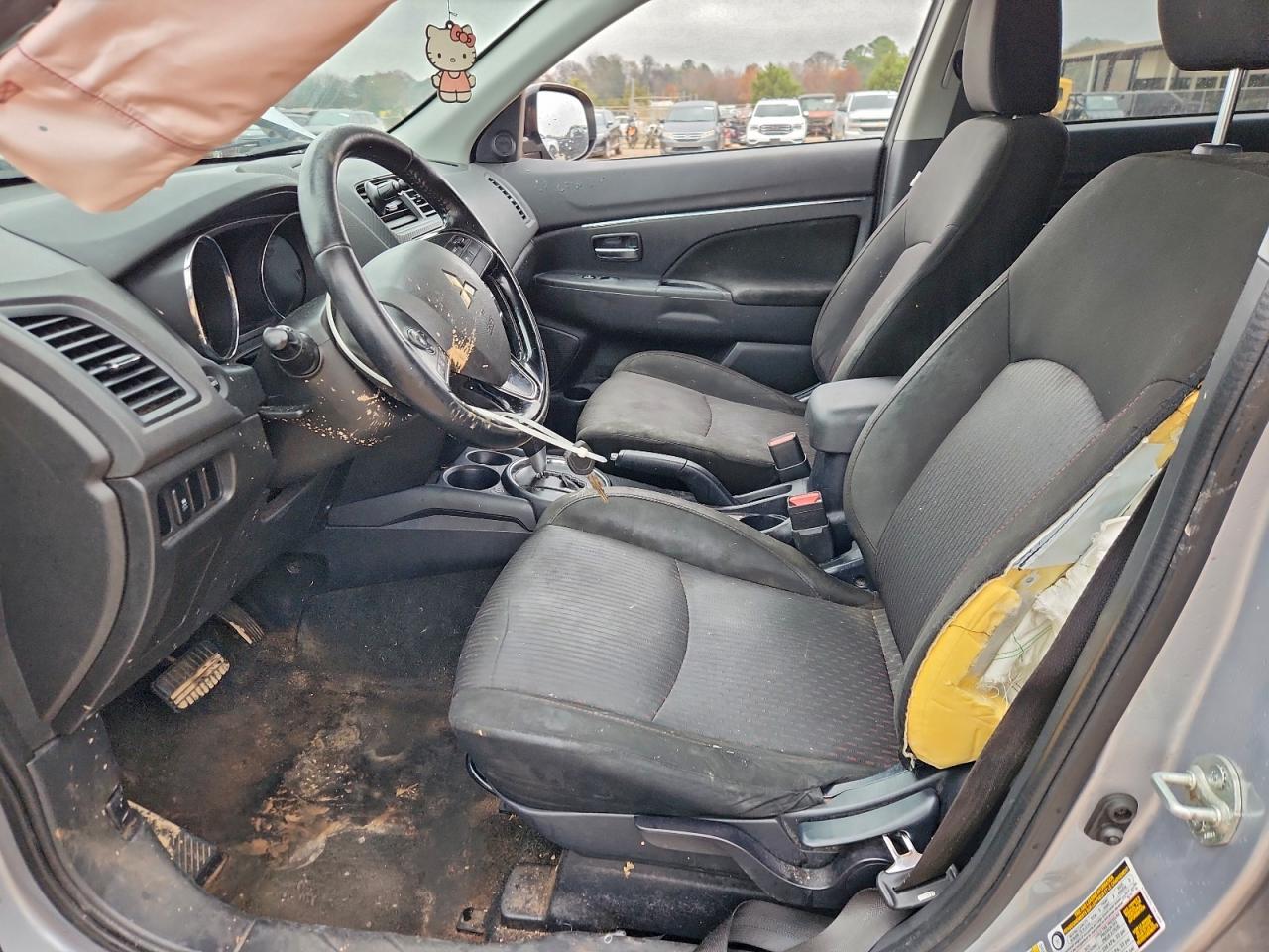 Mitsubishi Outlander Es Image 9