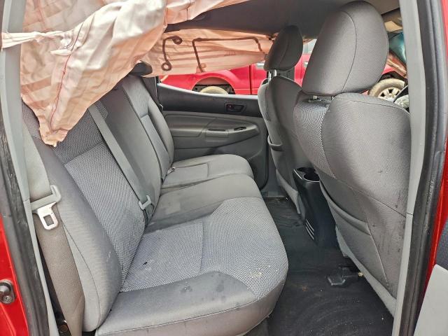 Toyota Tacoma Double Cab Prerunner Image 2