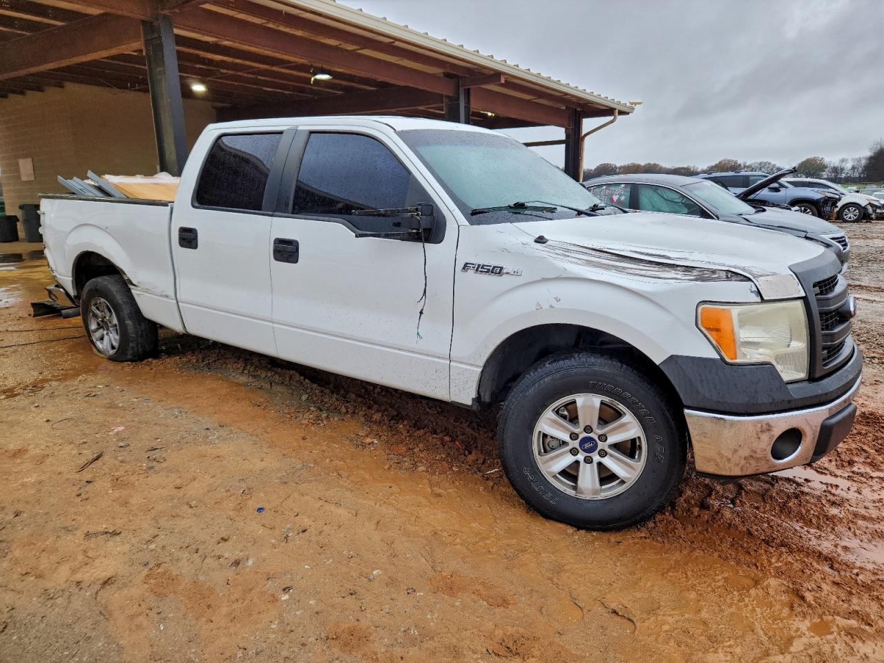 Ford F-150 Supercrew Image 8