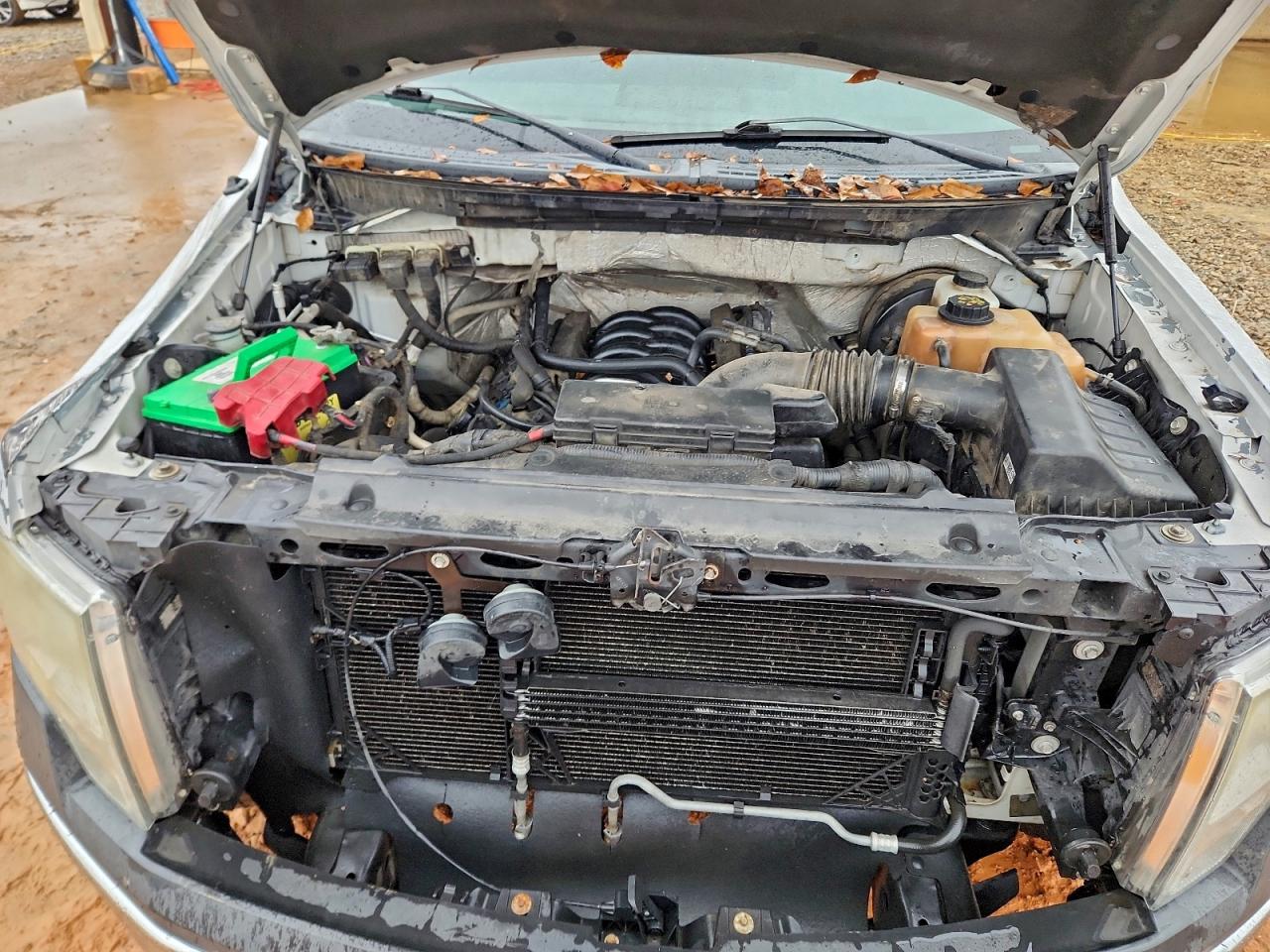 Ford F-150 Supercrew Image 12